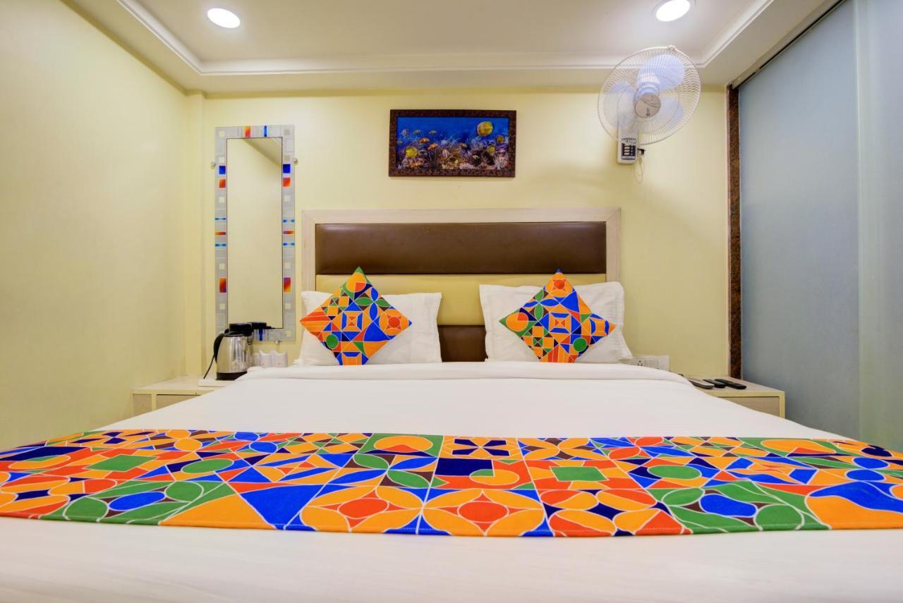 Hotel Kaushal Palace Nuova Delhi Esterno foto