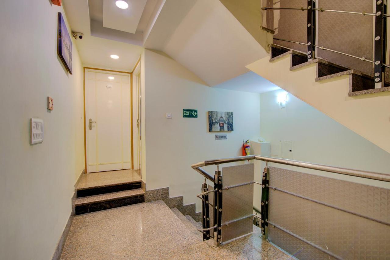 Hotel Kaushal Palace Nuova Delhi Esterno foto
