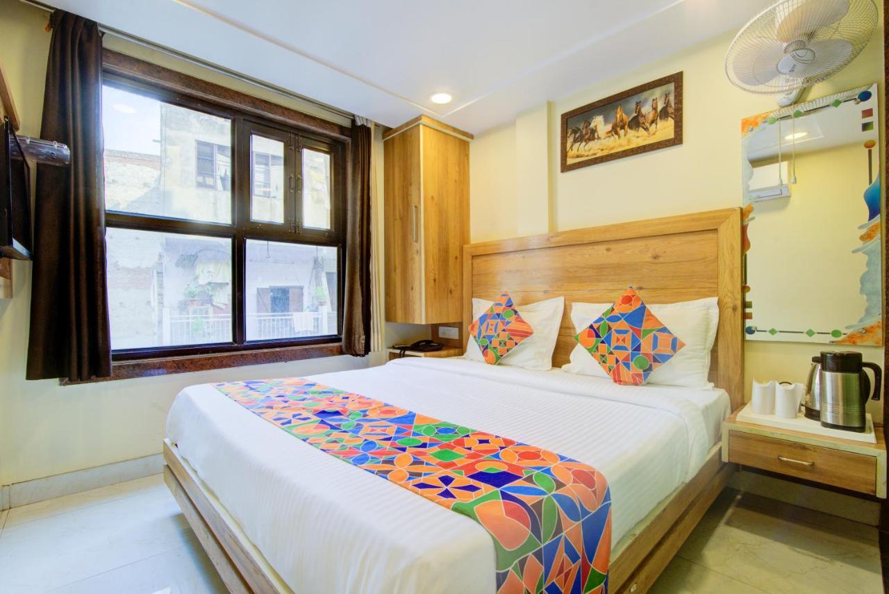 Hotel Kaushal Palace Nuova Delhi Esterno foto