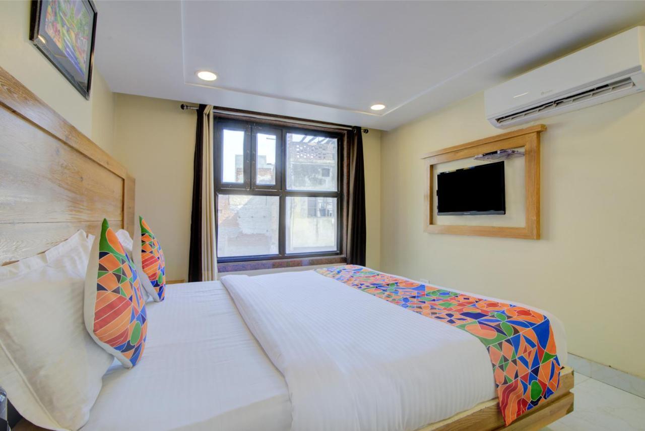 Hotel Kaushal Palace Nuova Delhi Esterno foto